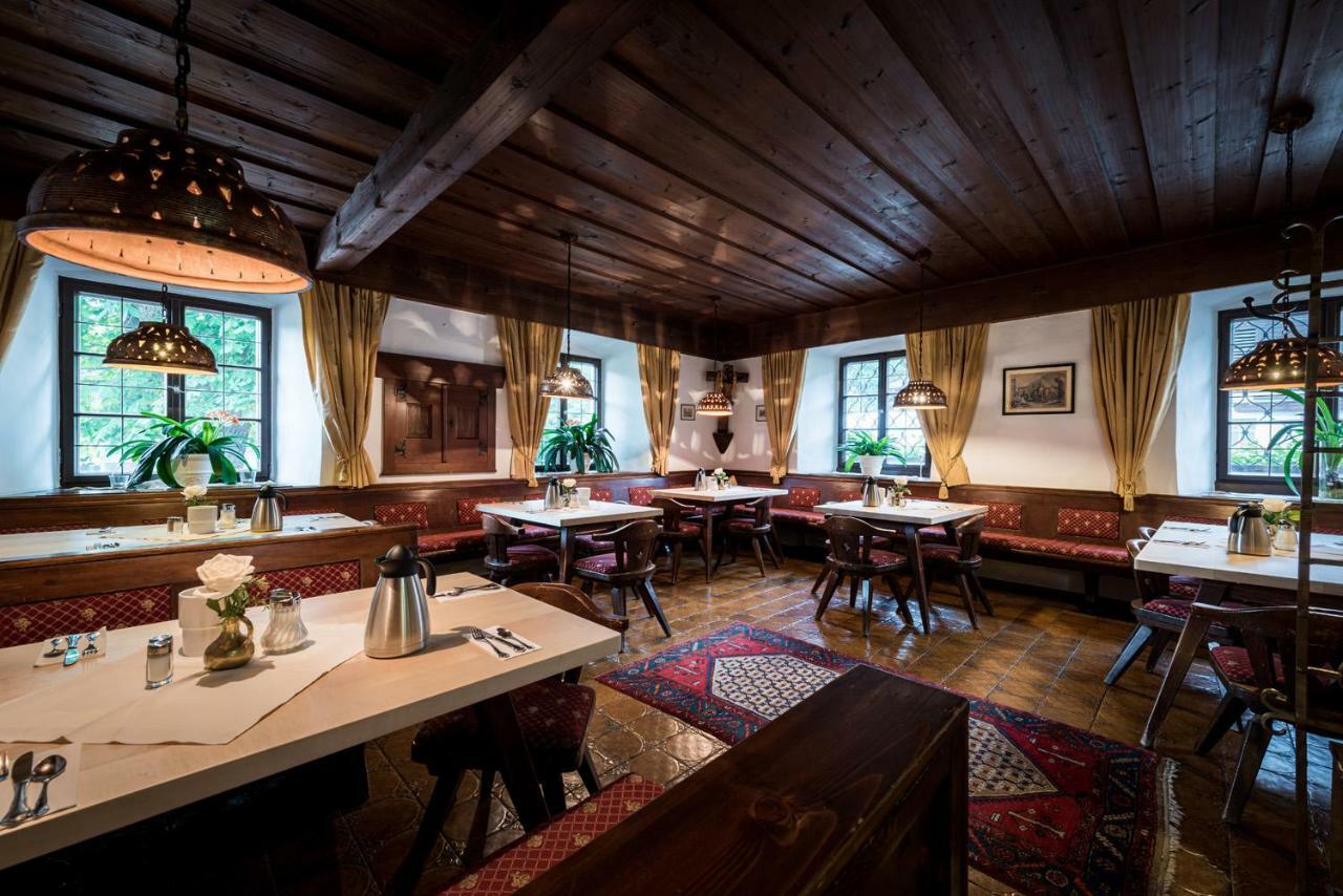 Hotel Plankenhof B&B Pill Extérieur photo
